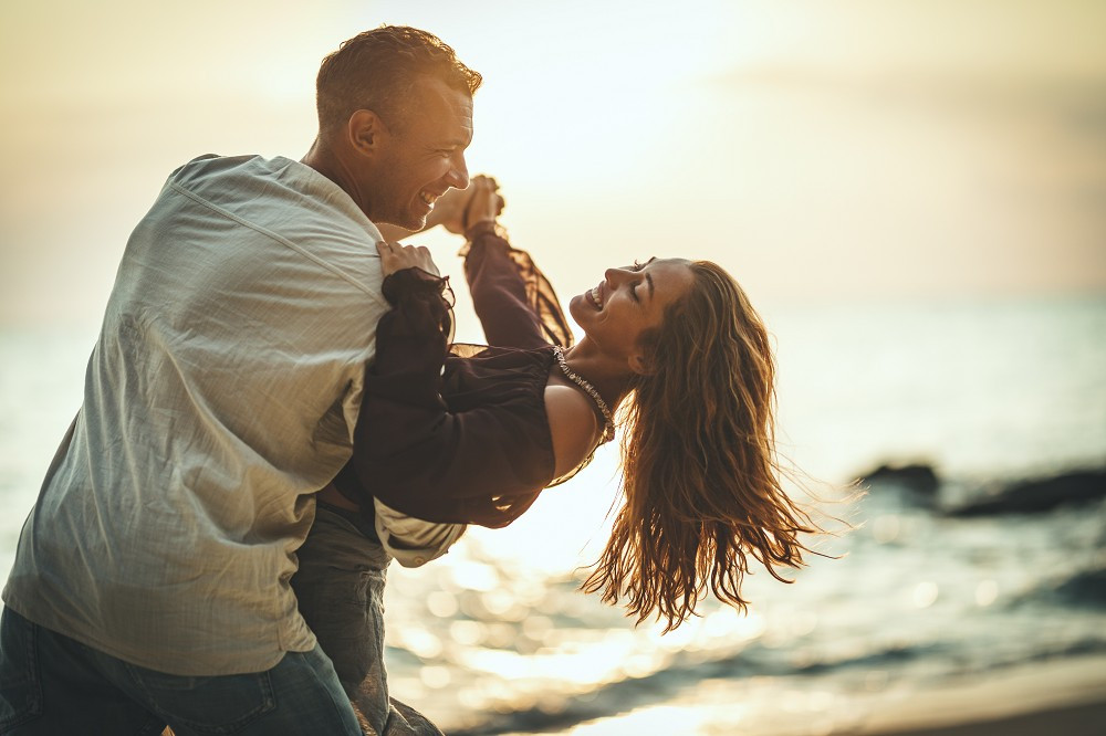 Partnerzusammenführung: Foto: © milanmarkovic78 / AdobeStock / #331062952